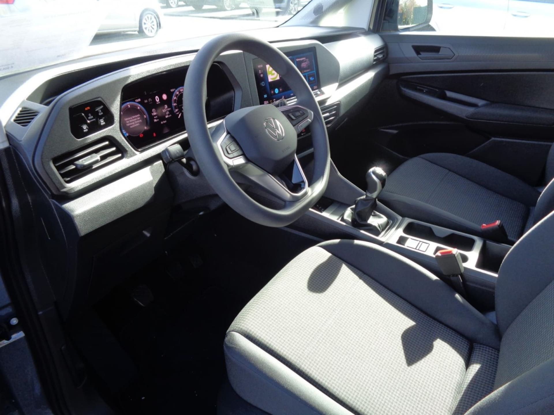 Volkswagen Caddy Basis-Modell