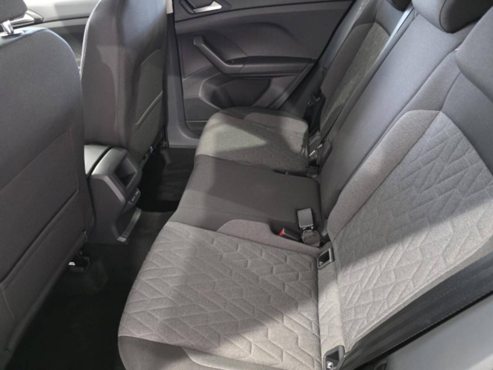 Volkswagen T-Cross – Bild 13
