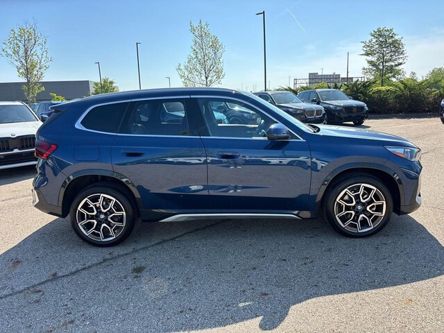 2025 BMW X1