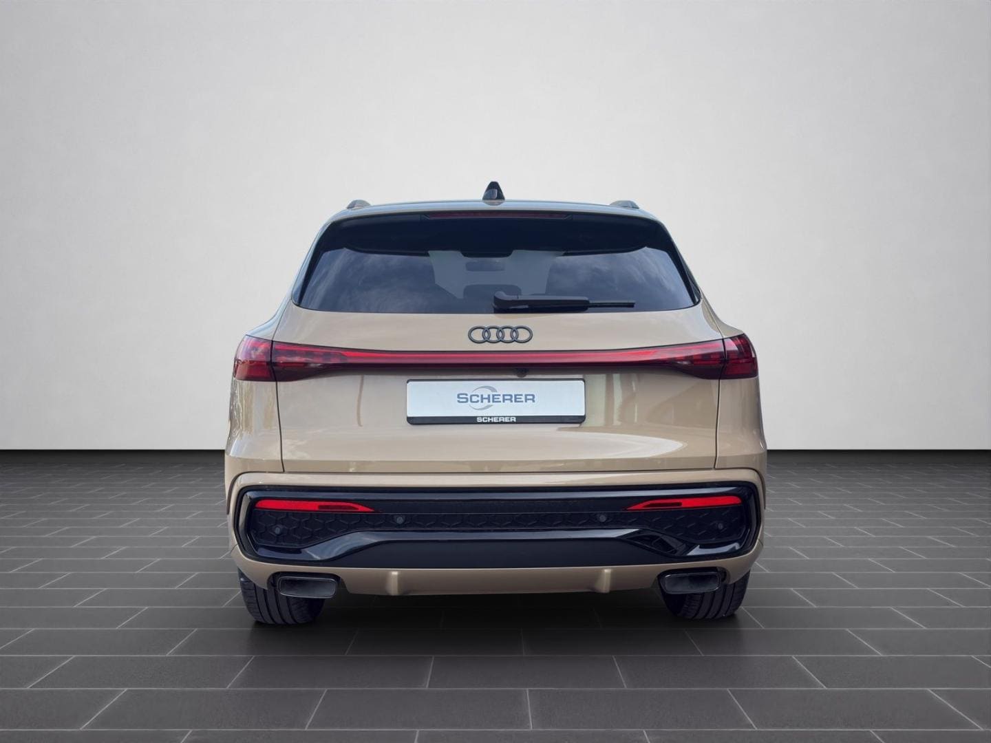 Bild über Audi Q5 SUV TFSI 150 kW S tronic - für weitere Informationen kontaktieren Sie den Audi Partner
