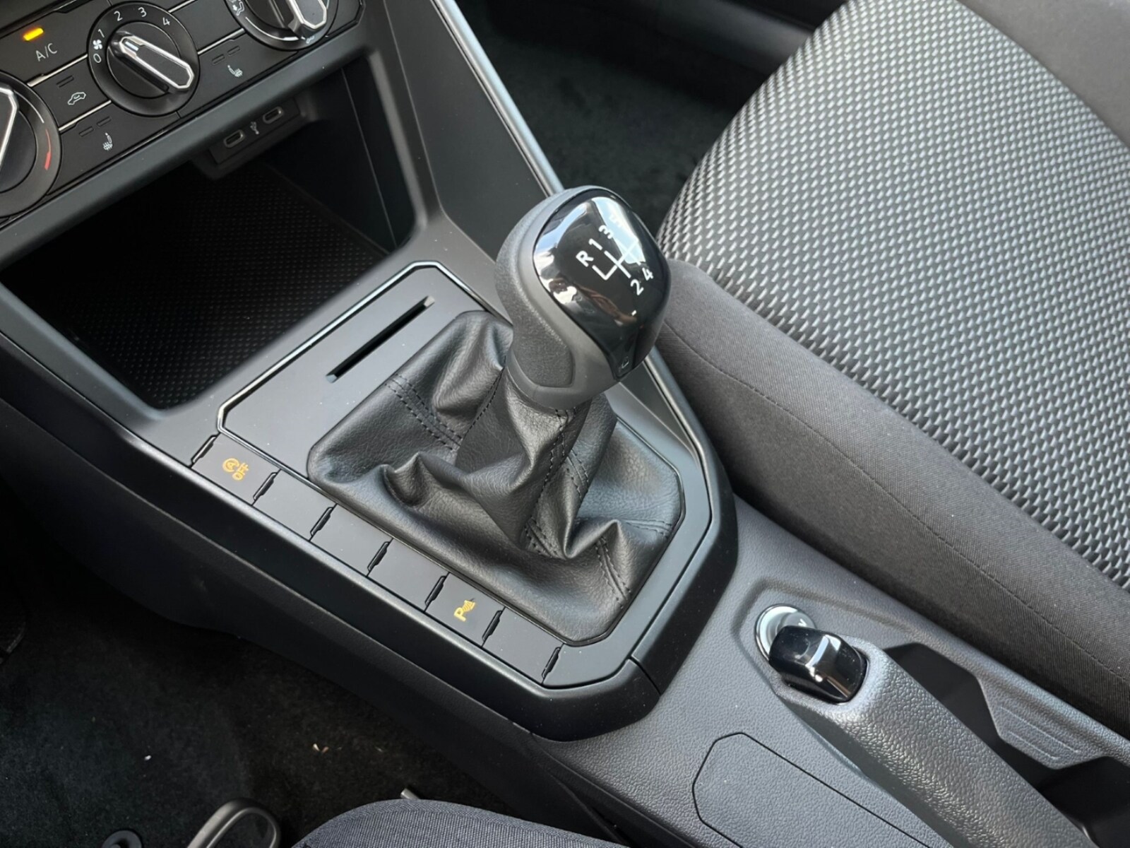 Volkswagen Polo – Bild 12
