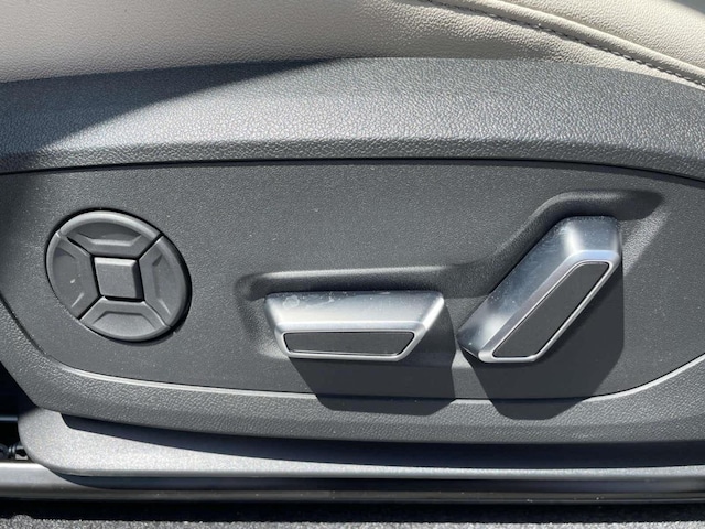 2026 Audi Q3 Base - Photo 16