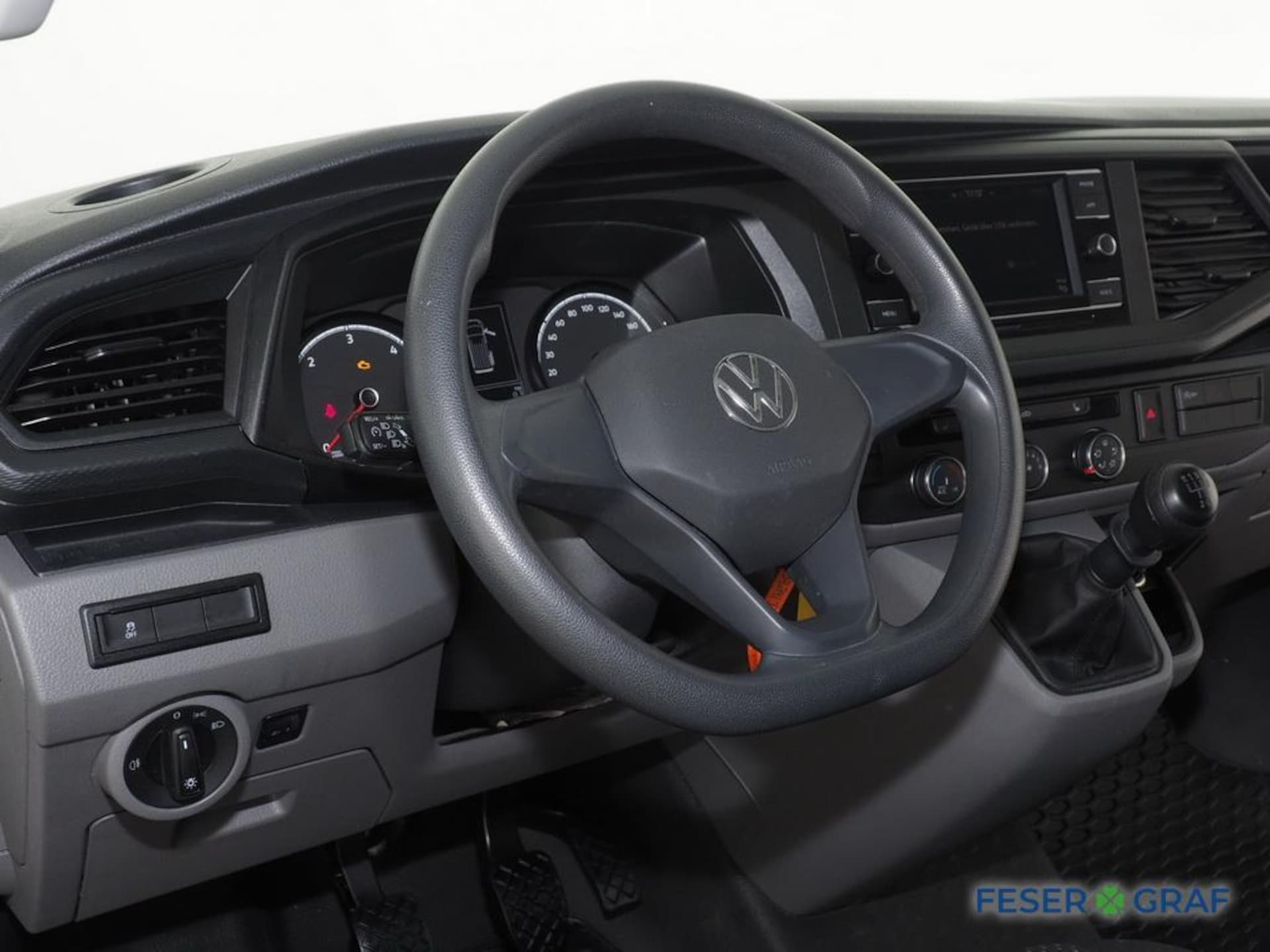 Volkswagen T6.1 Transporter Kasten langer Radstand