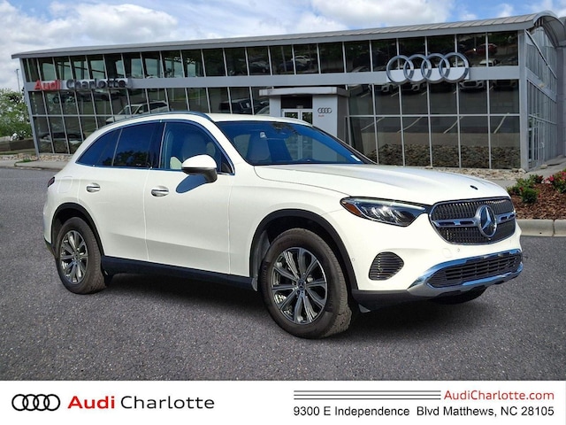 Photo of 2024 Mercedes-Benz GLC 300 