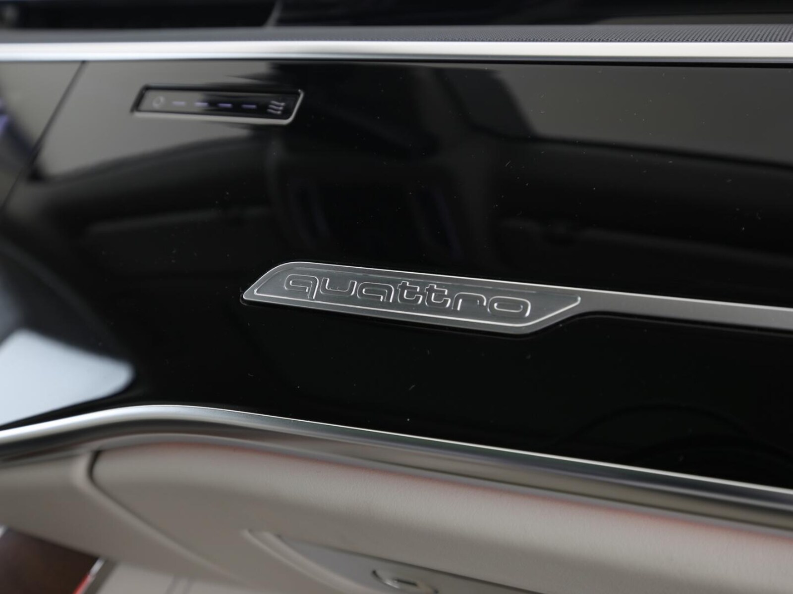 Audi A8 – Bild 21