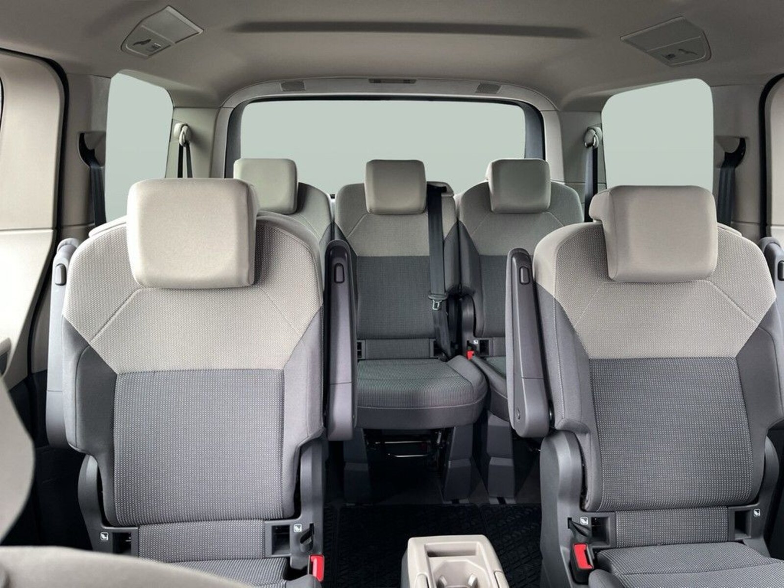 Volkswagen Multivan Langversion – Bild 23