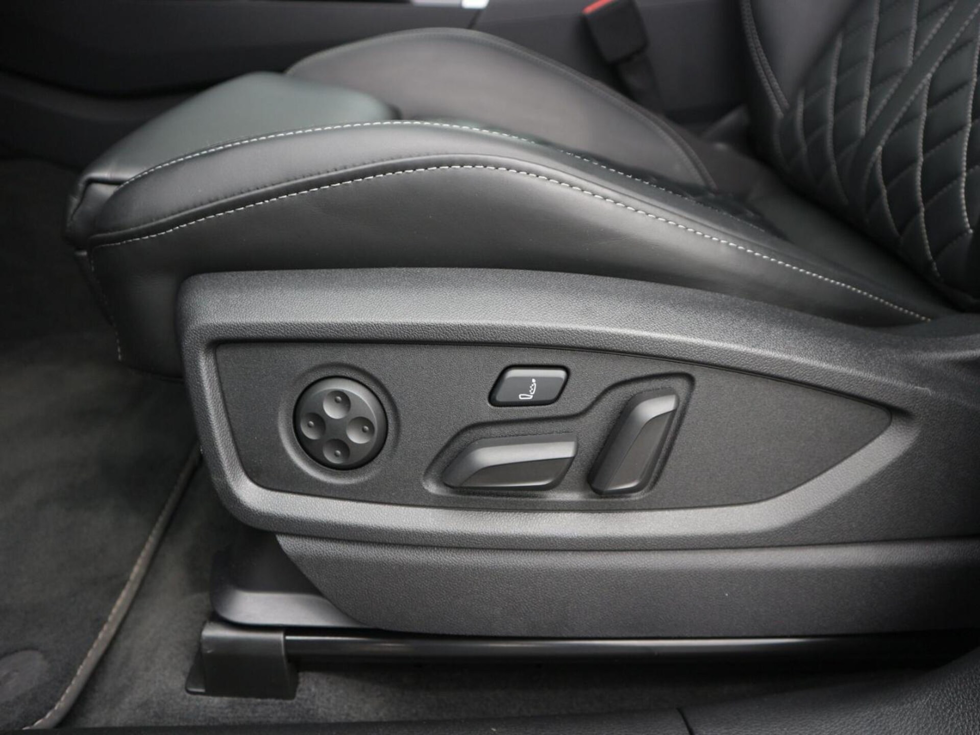 Audi SQ5 SUV