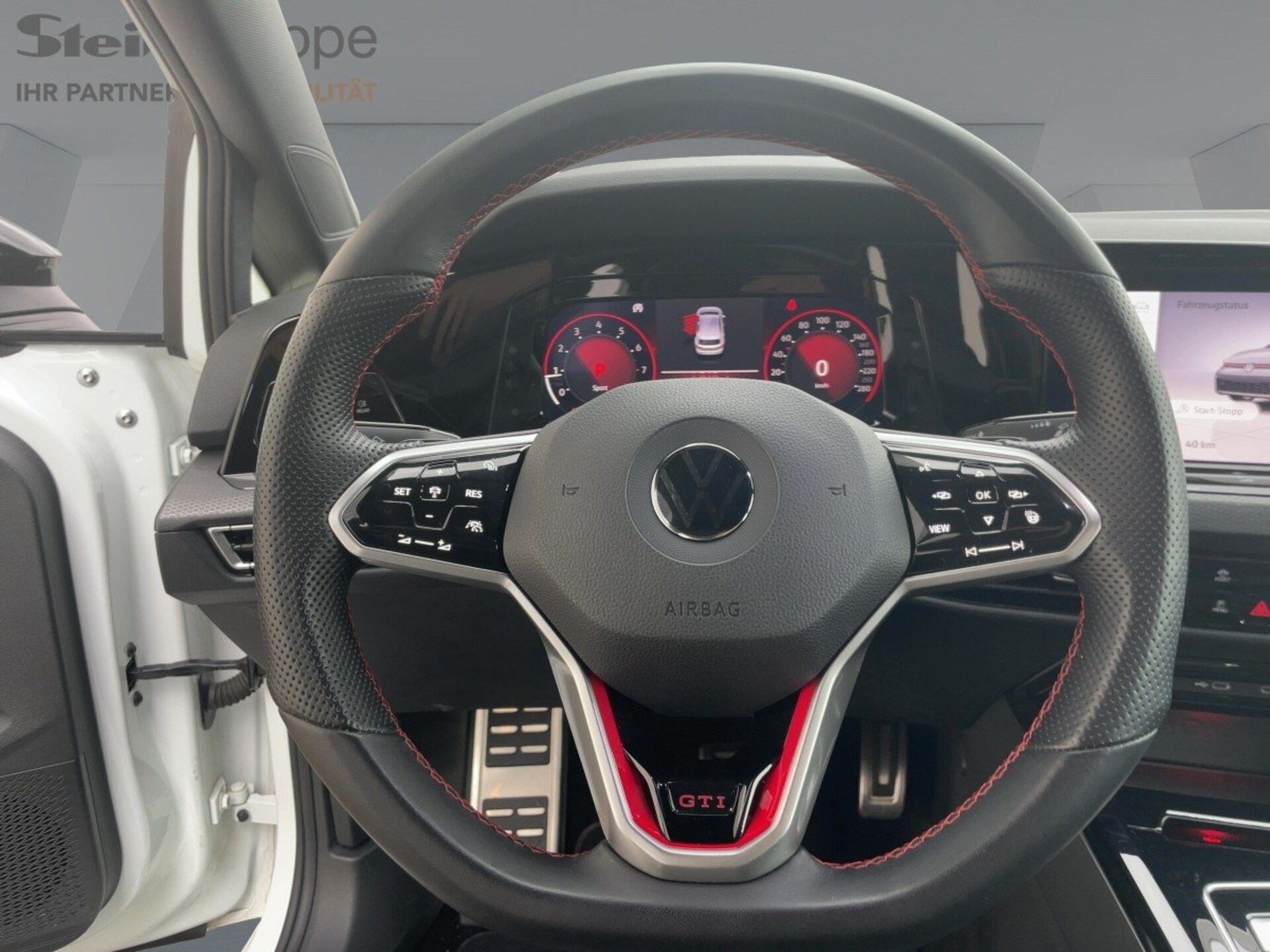 Volkswagen Golf GTI