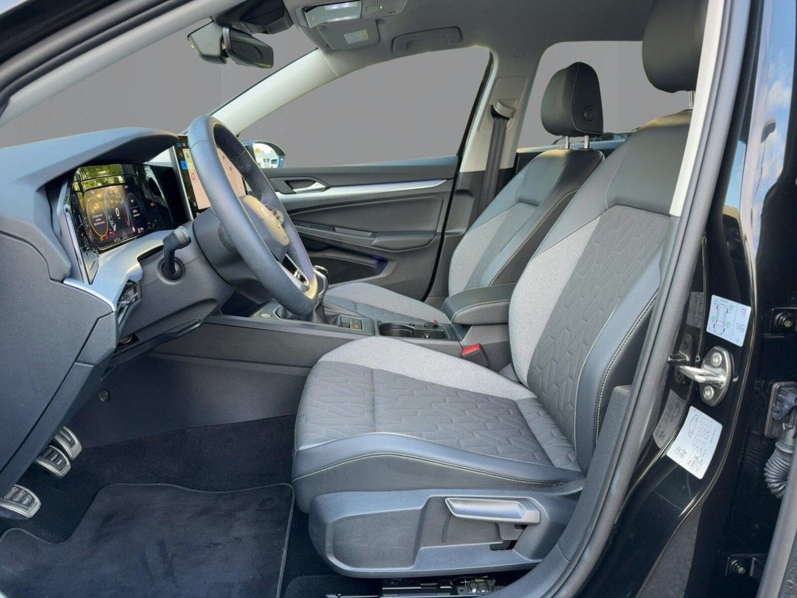 Volkswagen Golf Variant – Bild 8