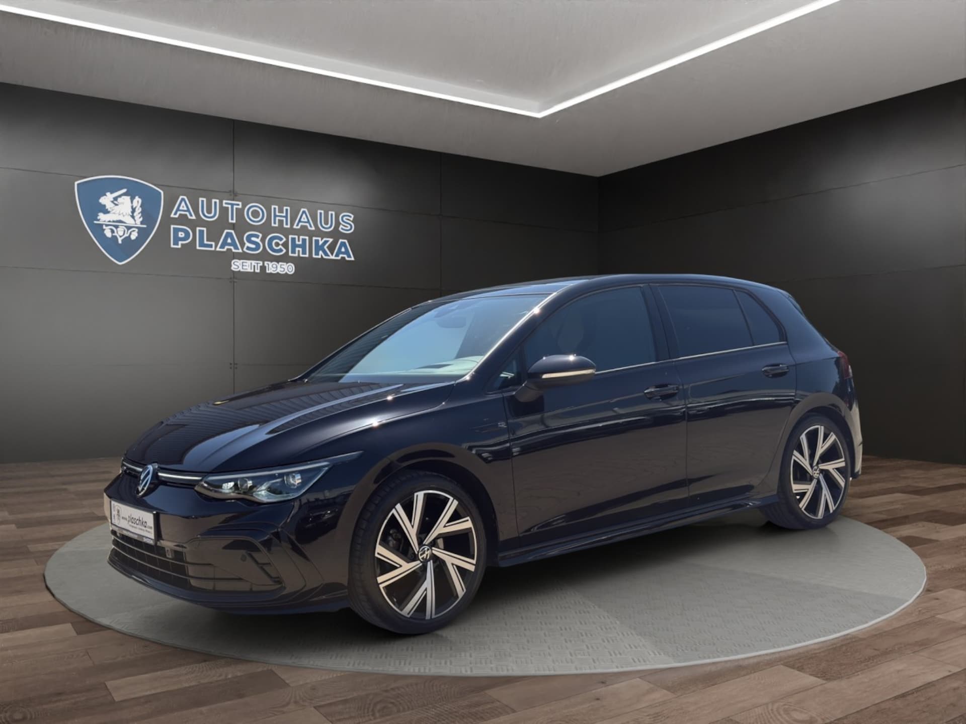 Volkswagen Golf R-Line
