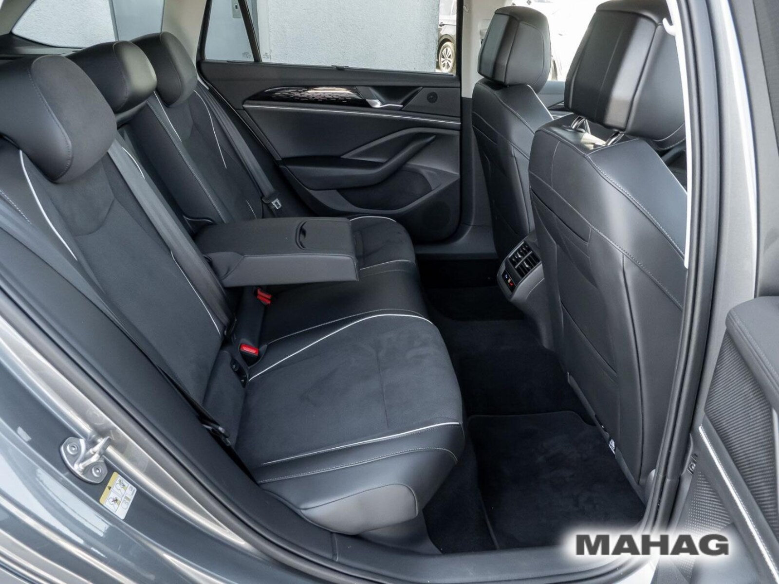 Volkswagen Passat – Bild 15