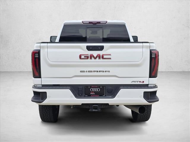 2024 GMC Sierra
