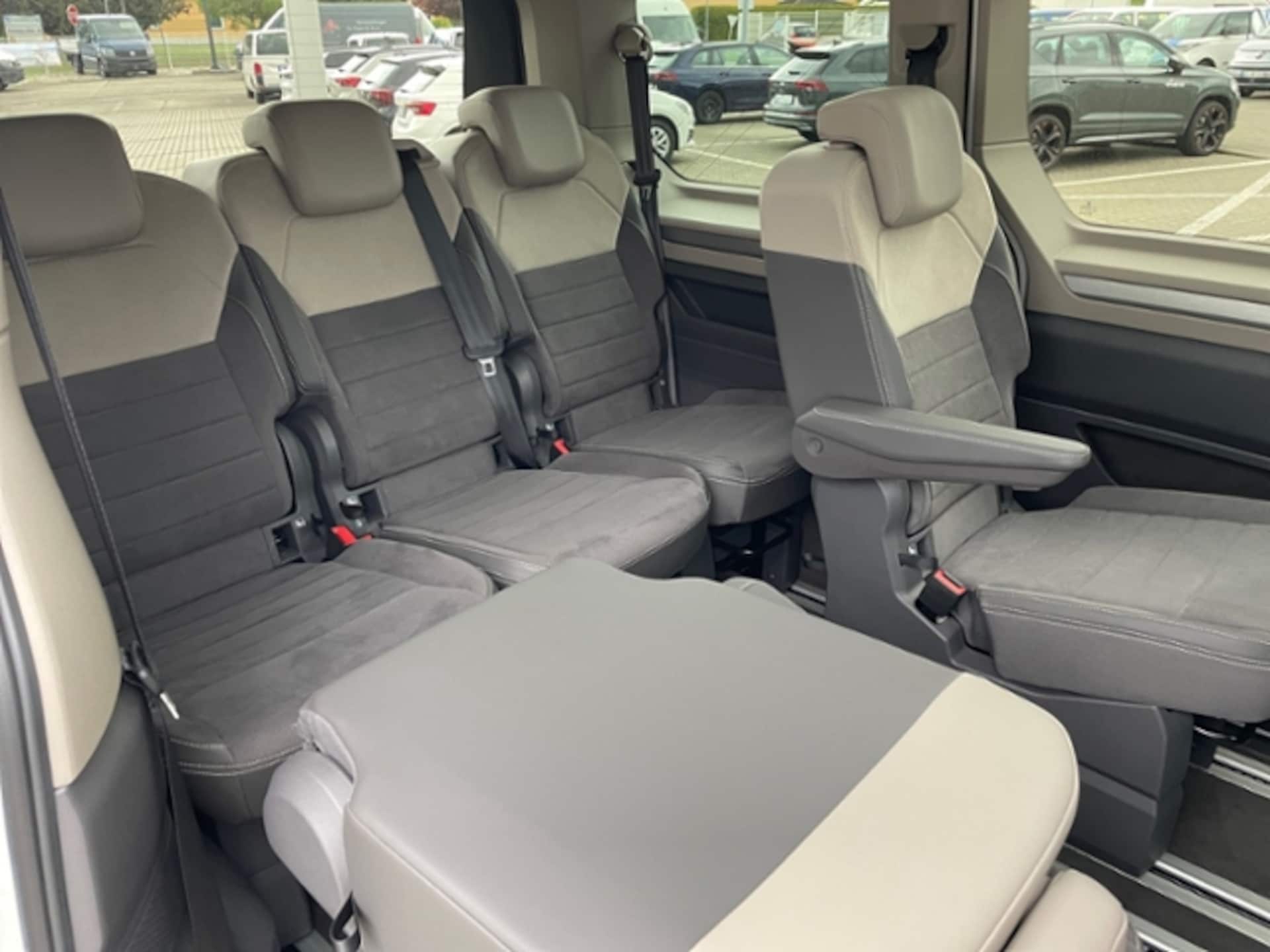 Volkswagen Multivan Life
