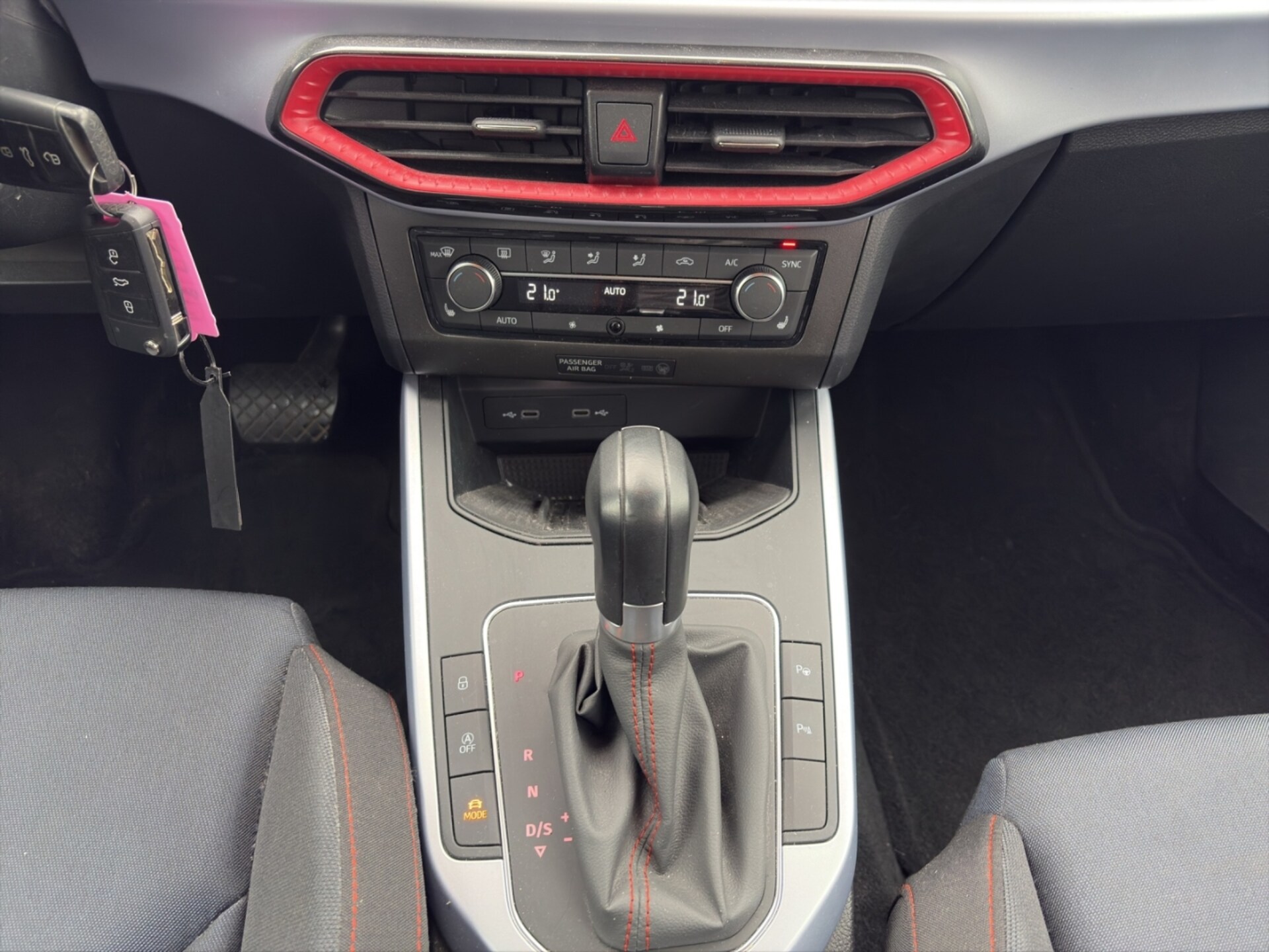 SEAT Arona FR