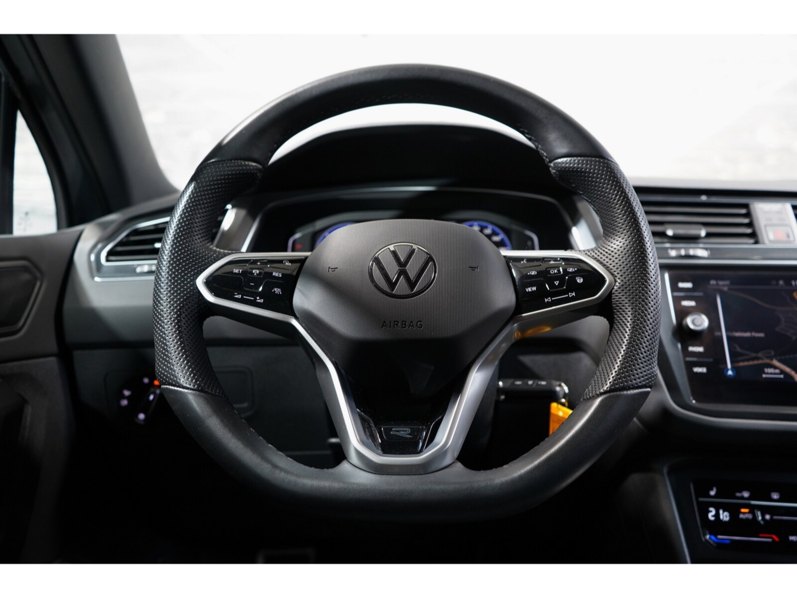 Volkswagen Tiguan – Bild 7