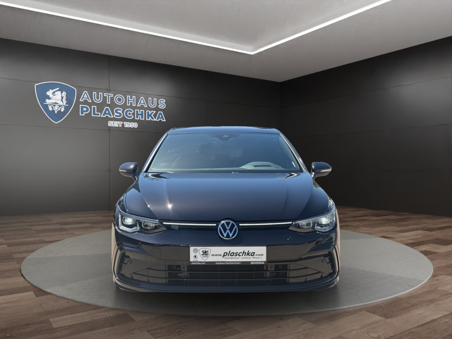 Volkswagen Golf R-Line