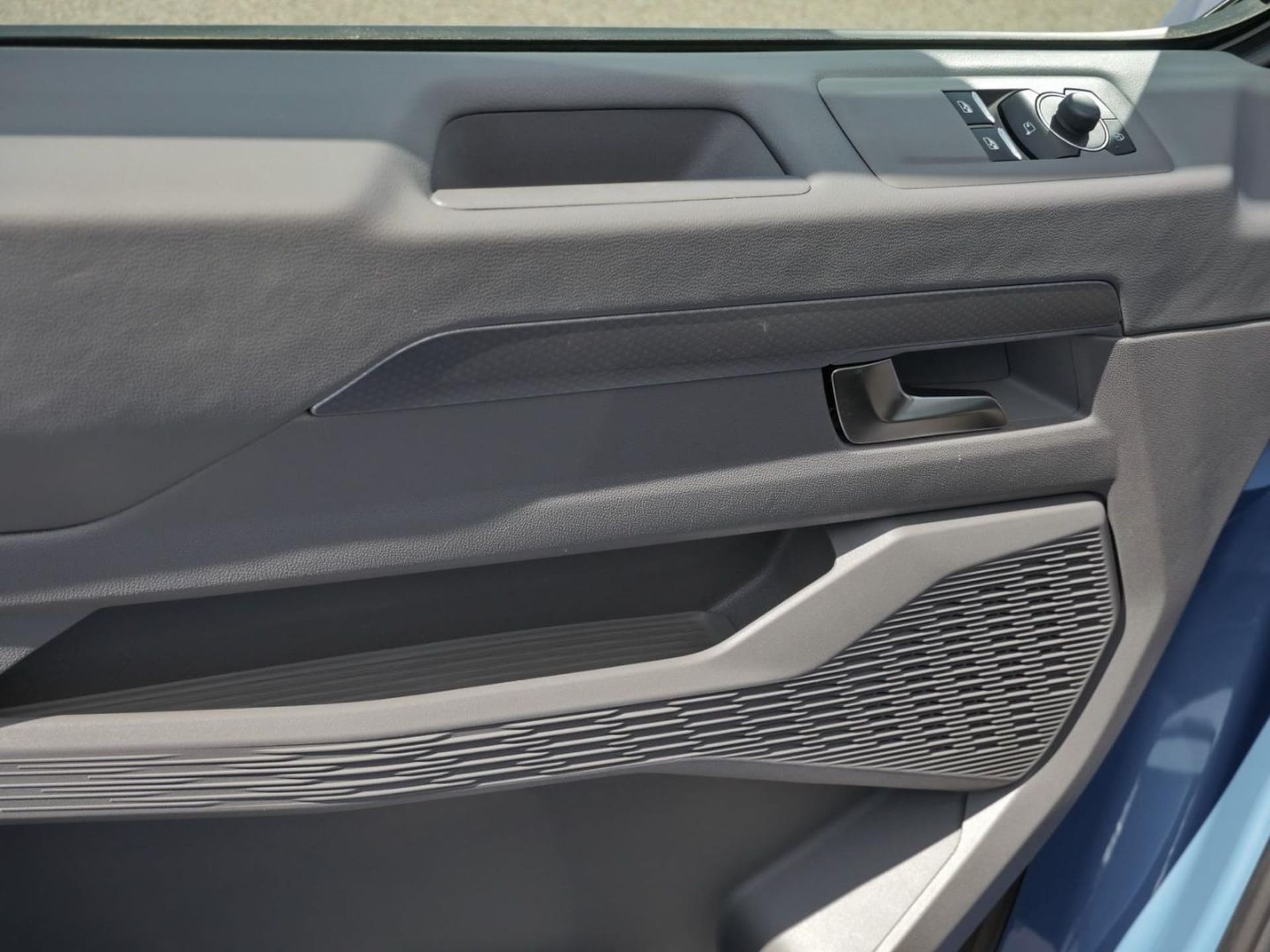 Volkswagen e-Caravelle Langer Radstand Style