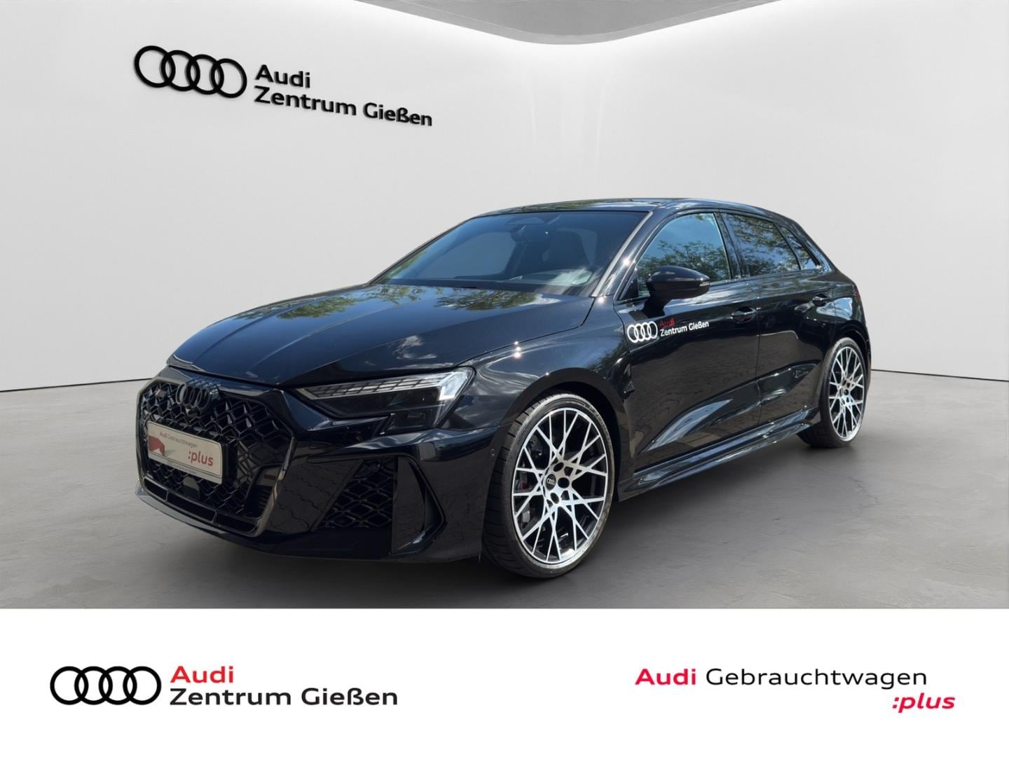 Bild über Audi RS 3 Sportback TFSI quattro 294 kW S tronic - für weitere Informationen kontaktieren Sie den Audi Partner