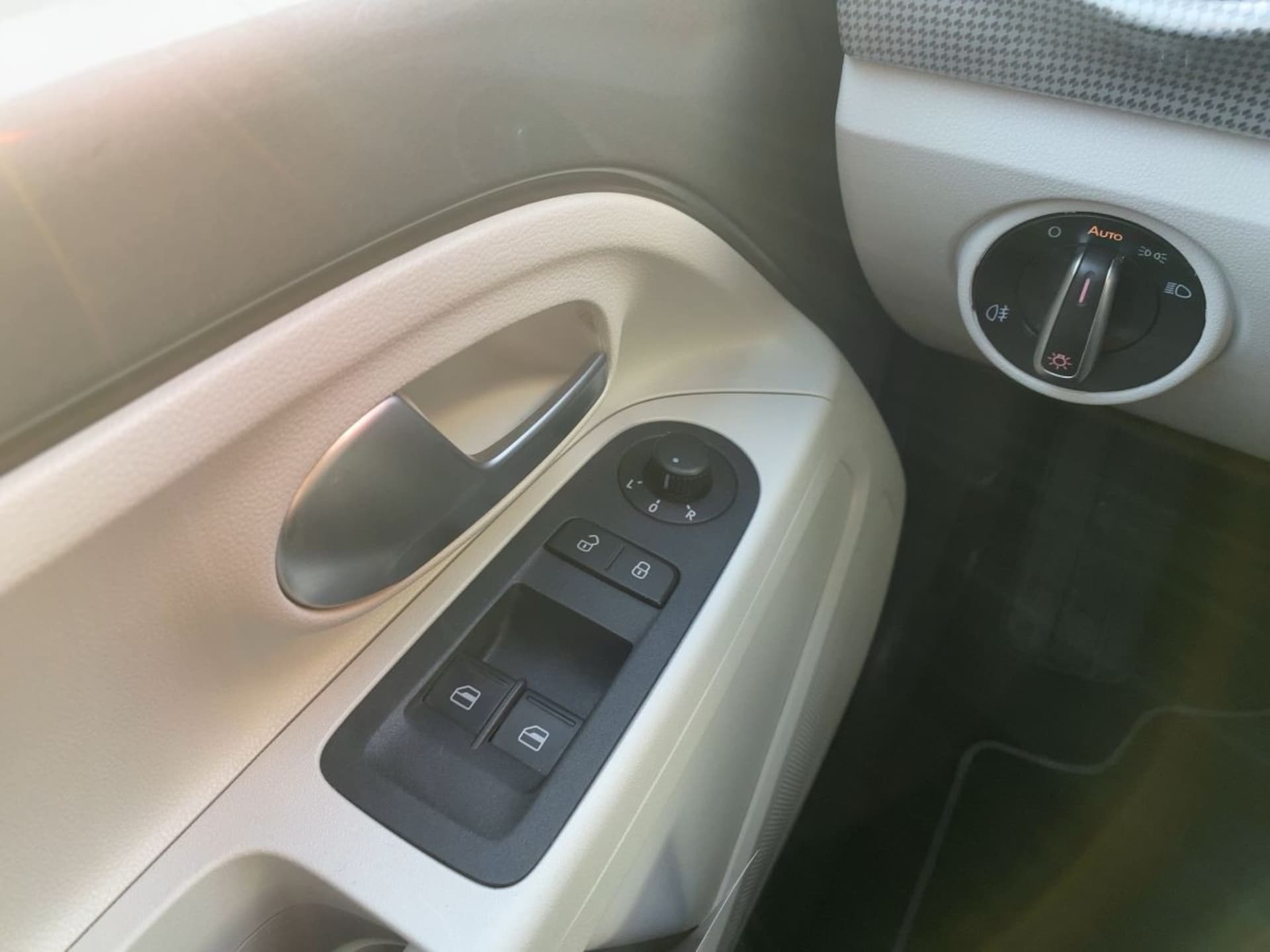 Volkswagen e-up!