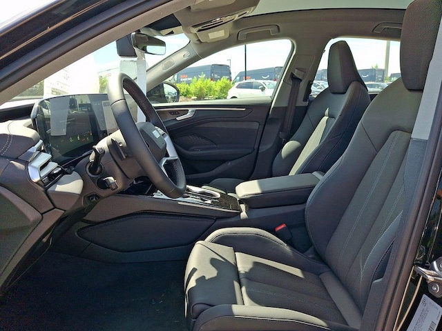 2026 Audi A6 Premium Plus - Photo 6