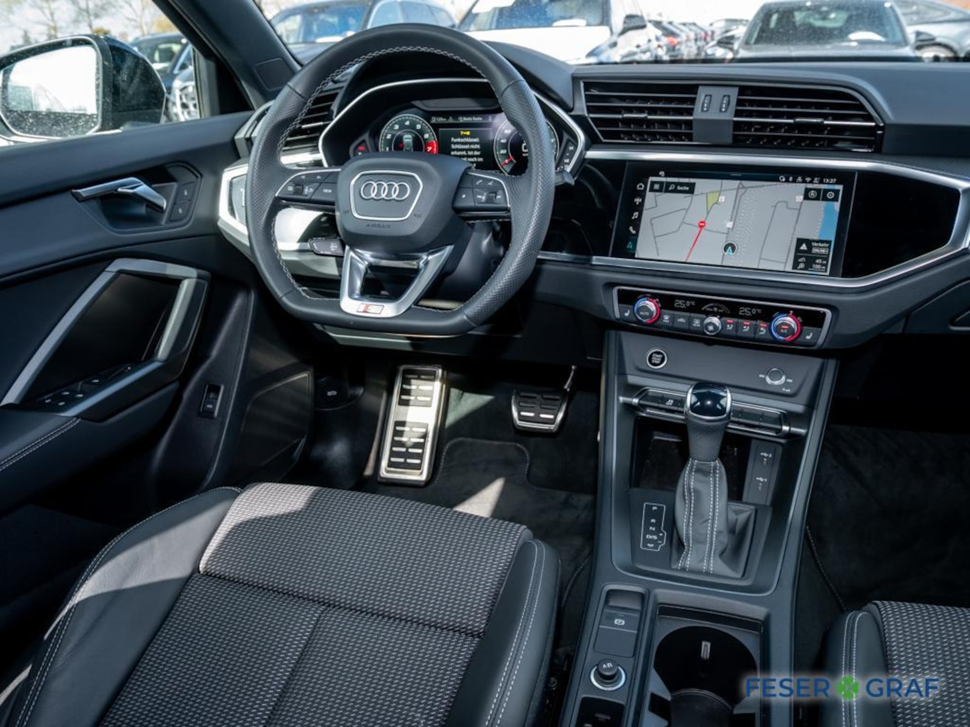 Audi Q3 SUV S line