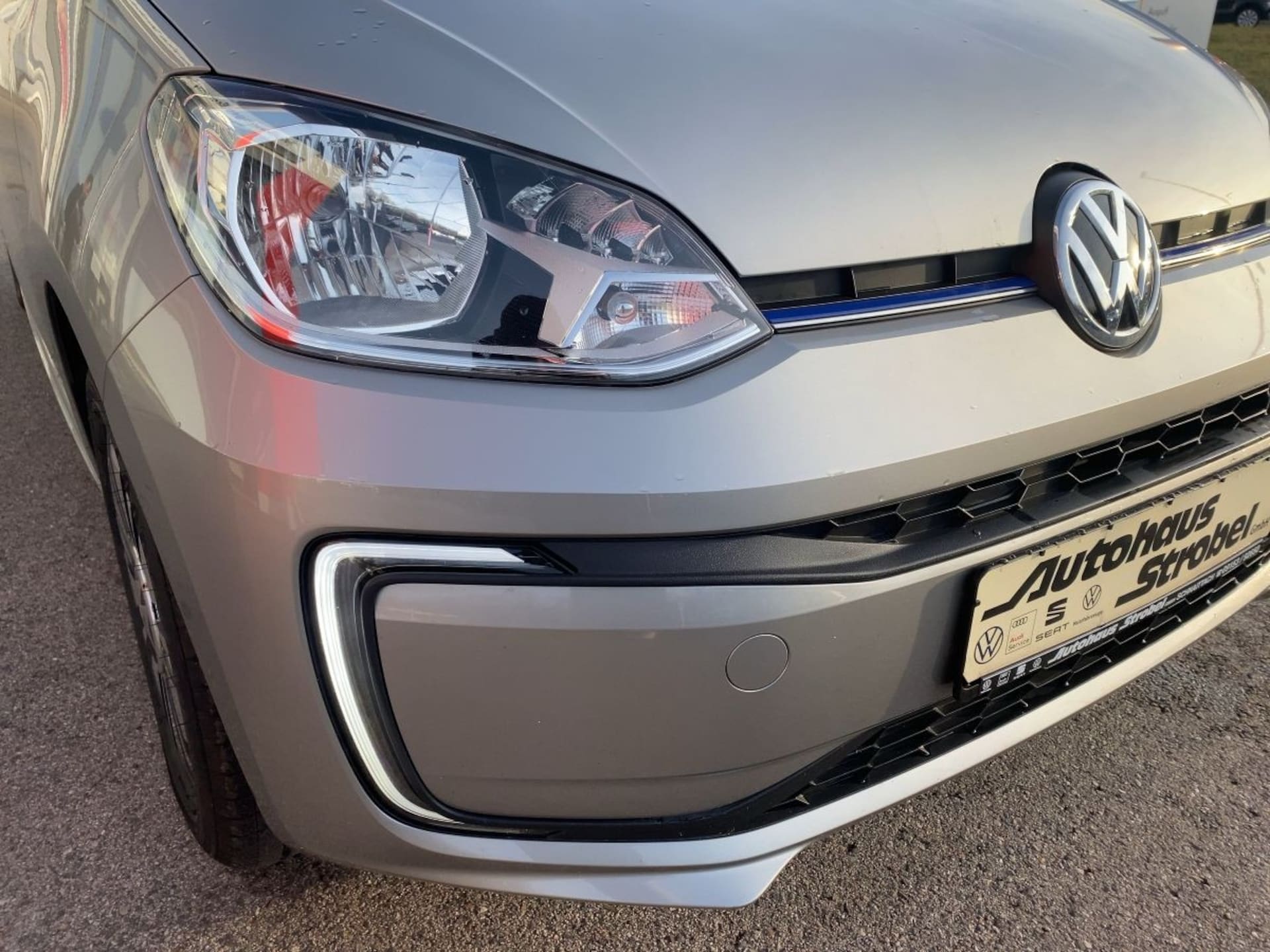 Volkswagen e-up!