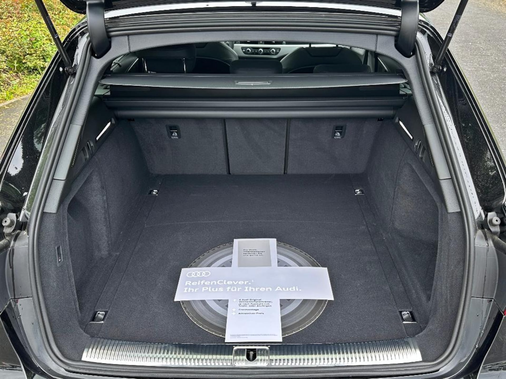 Audi A4 Avant S line
