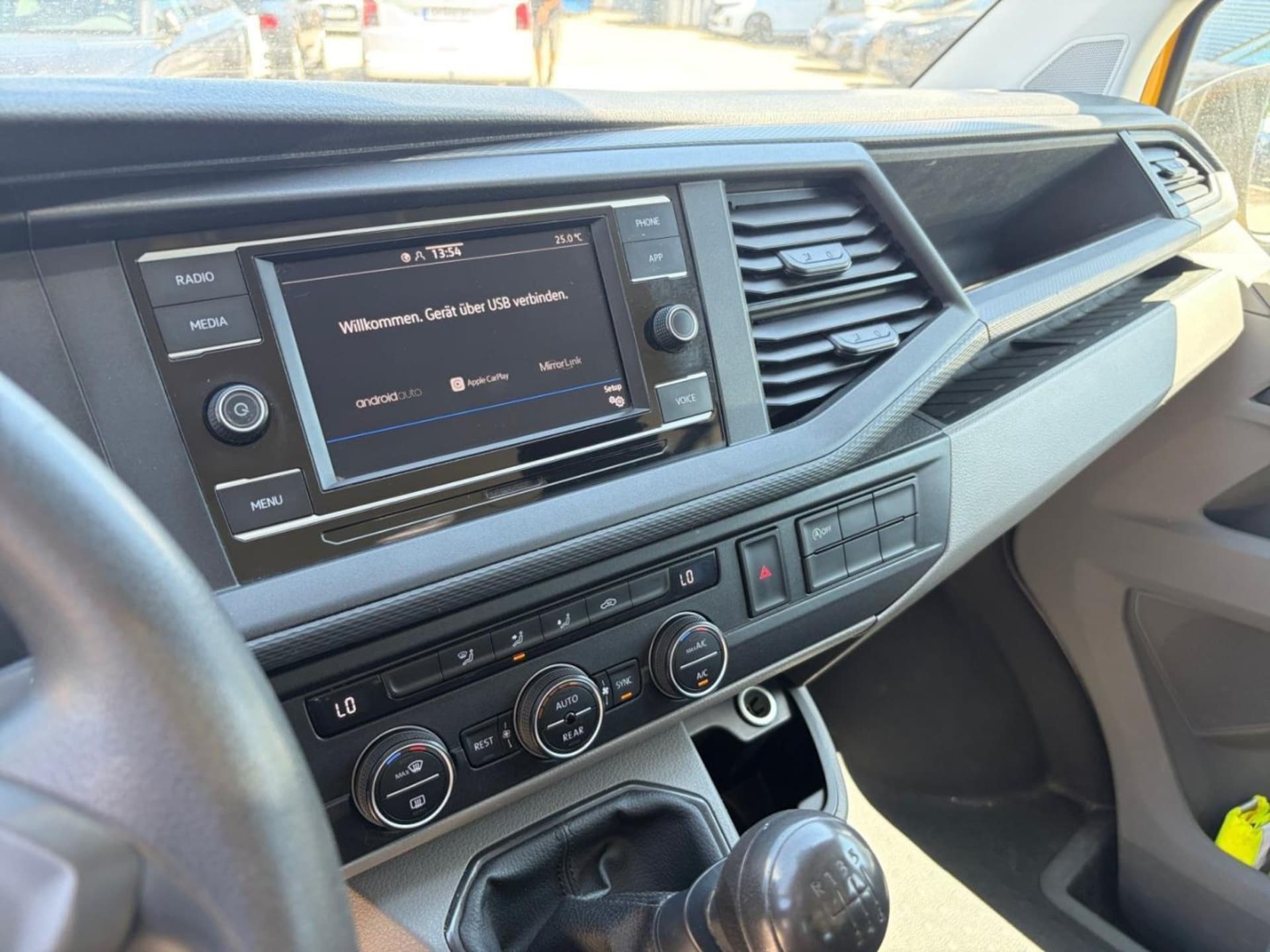 Volkswagen T6.1 Caravelle kurzer Radstand Trendline