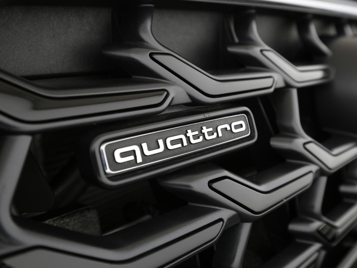 Bild über Audi A8 50 TDI quattro tiptronic - für weitere Informationen kontaktieren Sie den Audi Partner