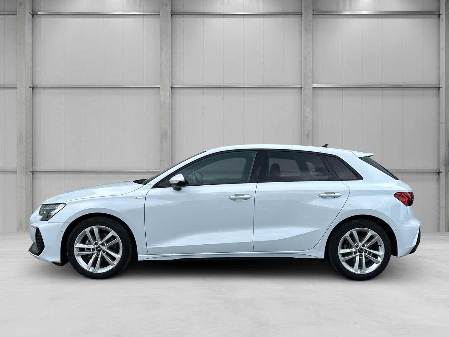 Bild über Audi A3 Sportback S line 35 TFSI S tronic - für weitere Informationen kontaktieren Sie den Audi Partner