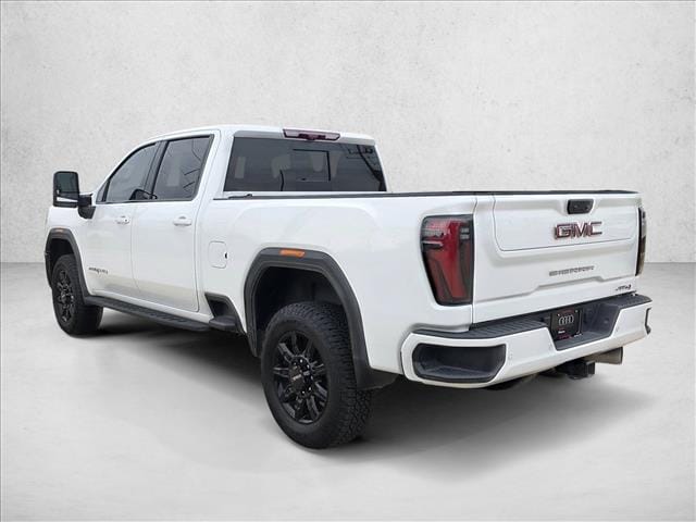 2024 GMC Sierra