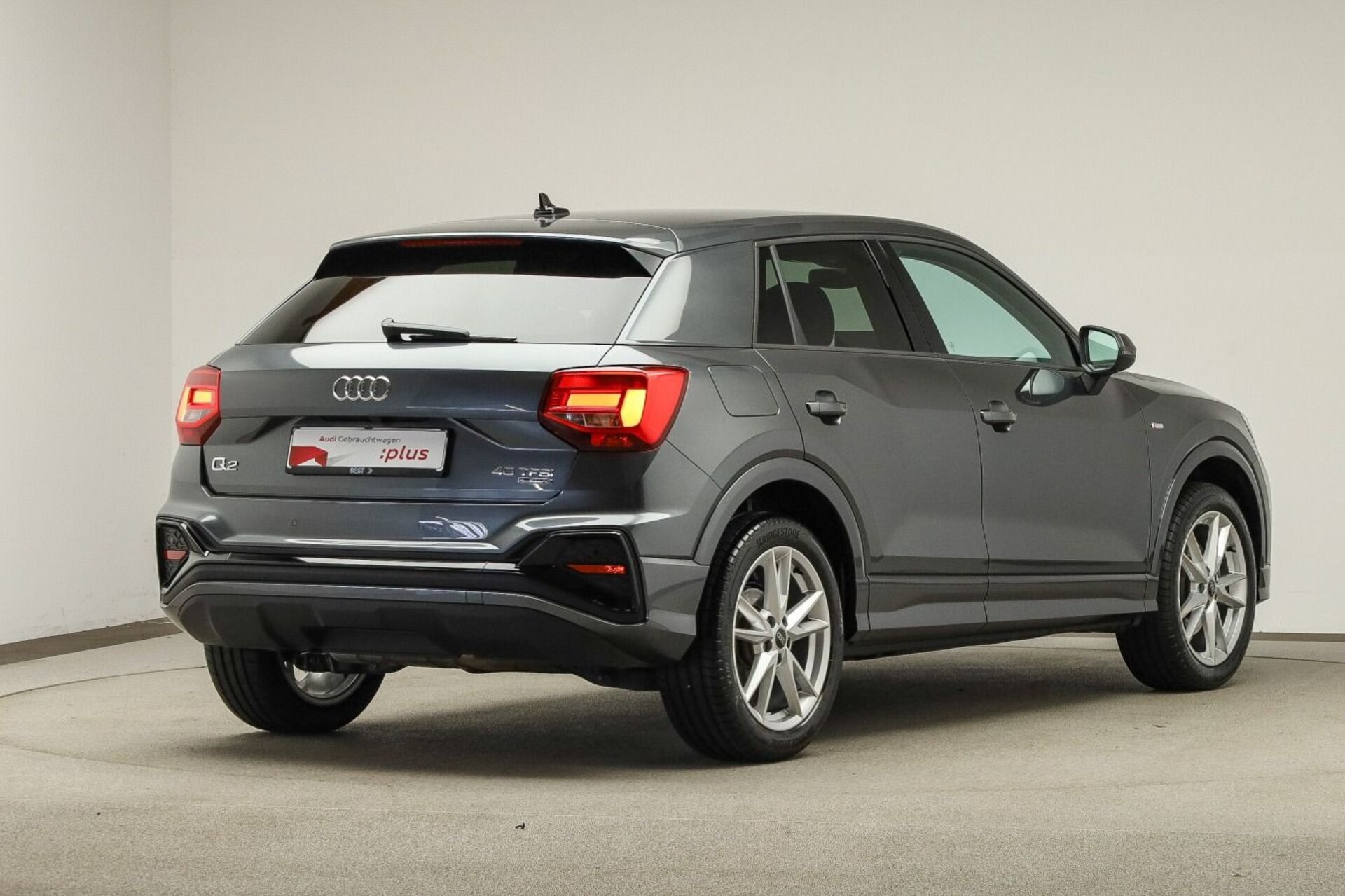 Audi Q2 S line