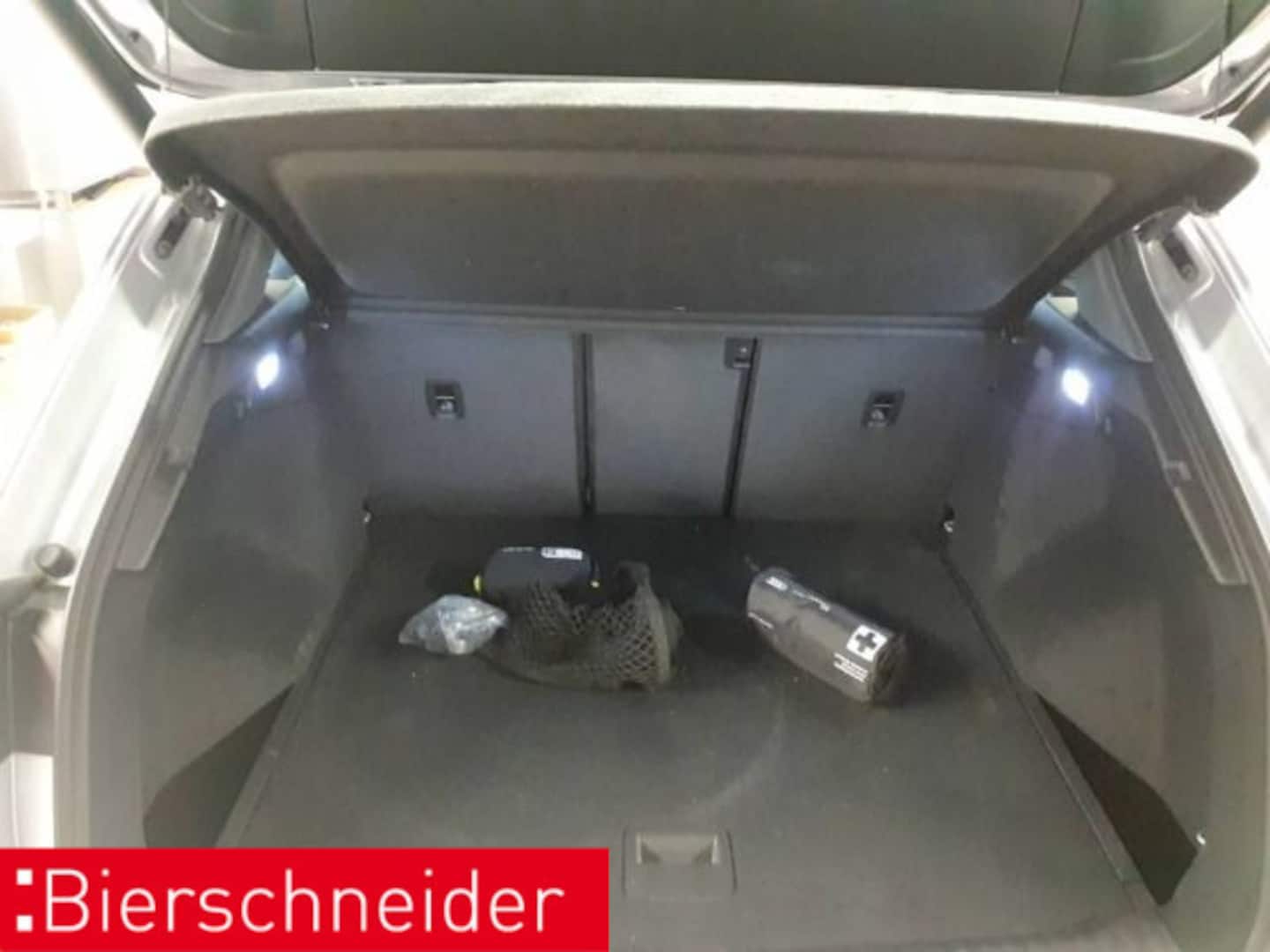 Bild über Audi Q4 e-tron 45 e-tron - für weitere Informationen kontaktieren Sie den Audi Partner