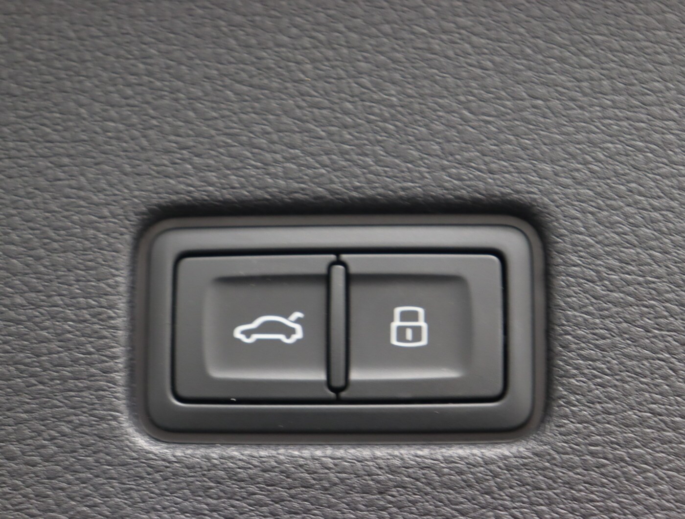 Image about Audi Q8 55 TFSI quattro tiptronic