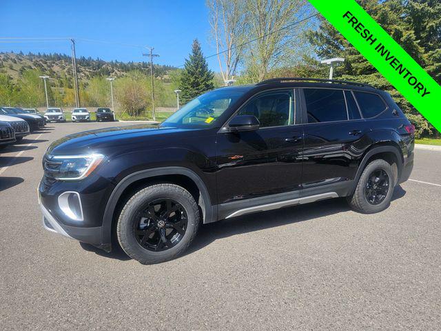 2024 Volkswagen Atlas 2.0T Atlas Peak Edt SE w/Tech 4MOTION's photo