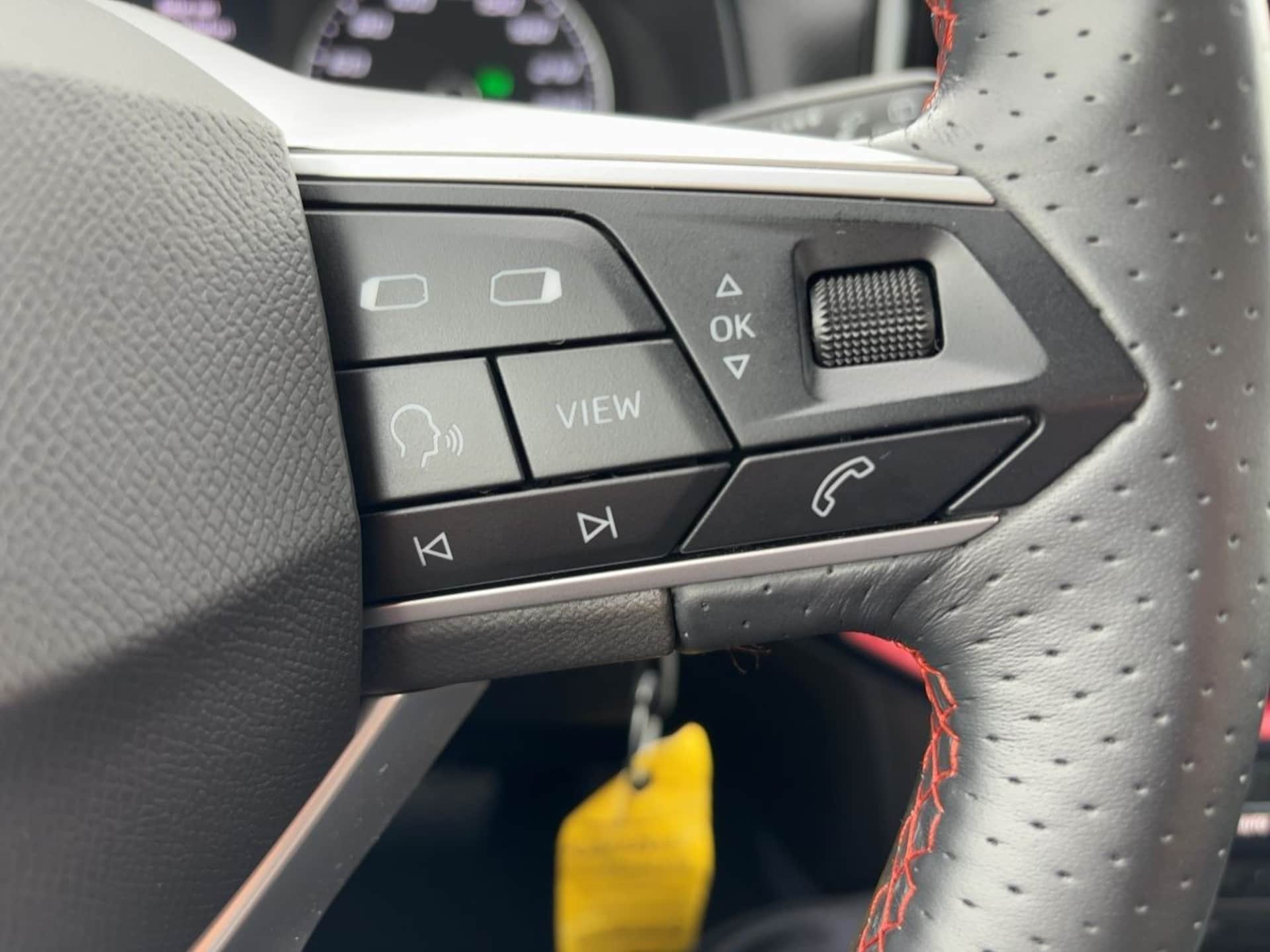 SEAT Arona FR
