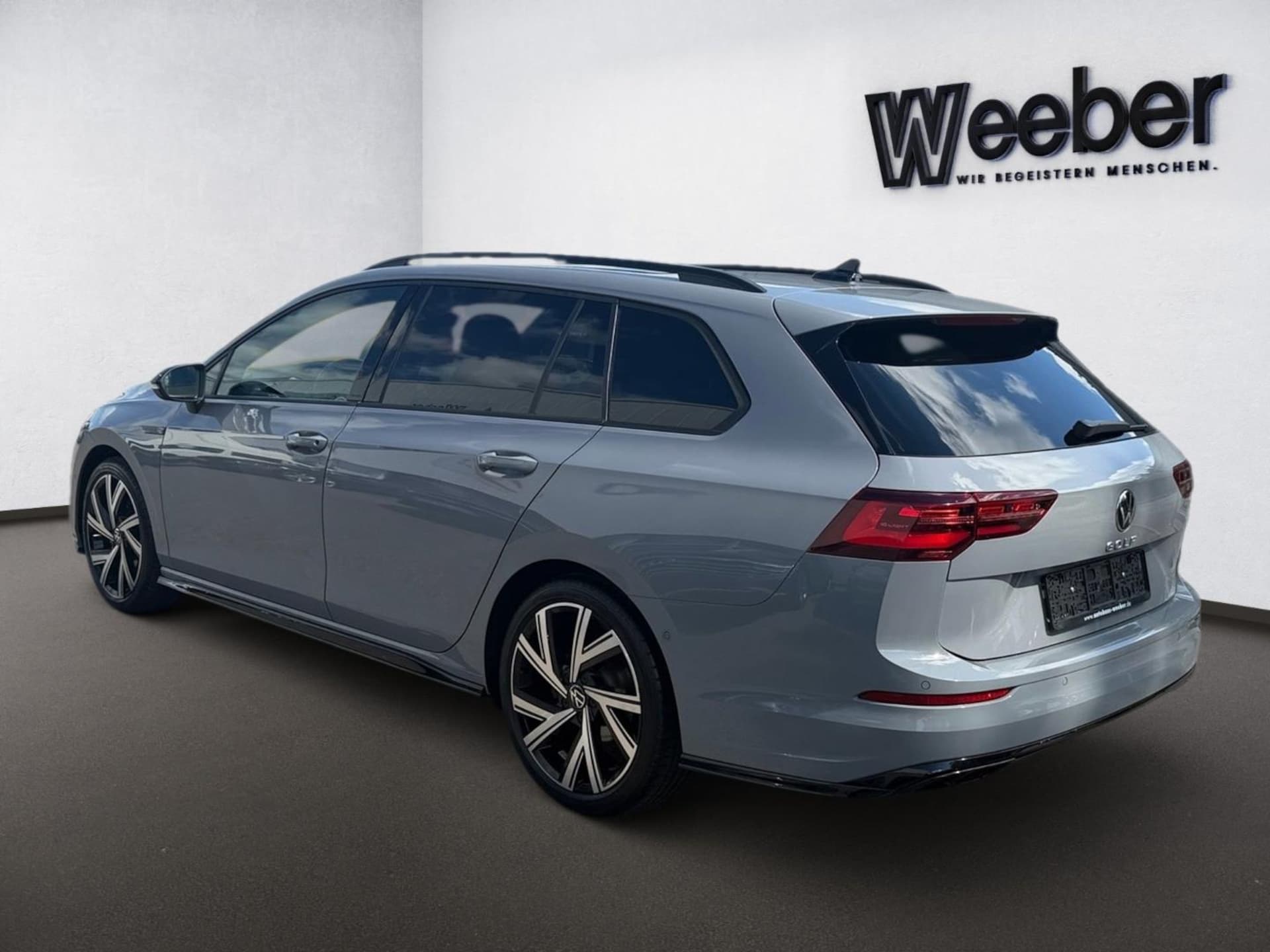 Volkswagen Golf Variant R-Line