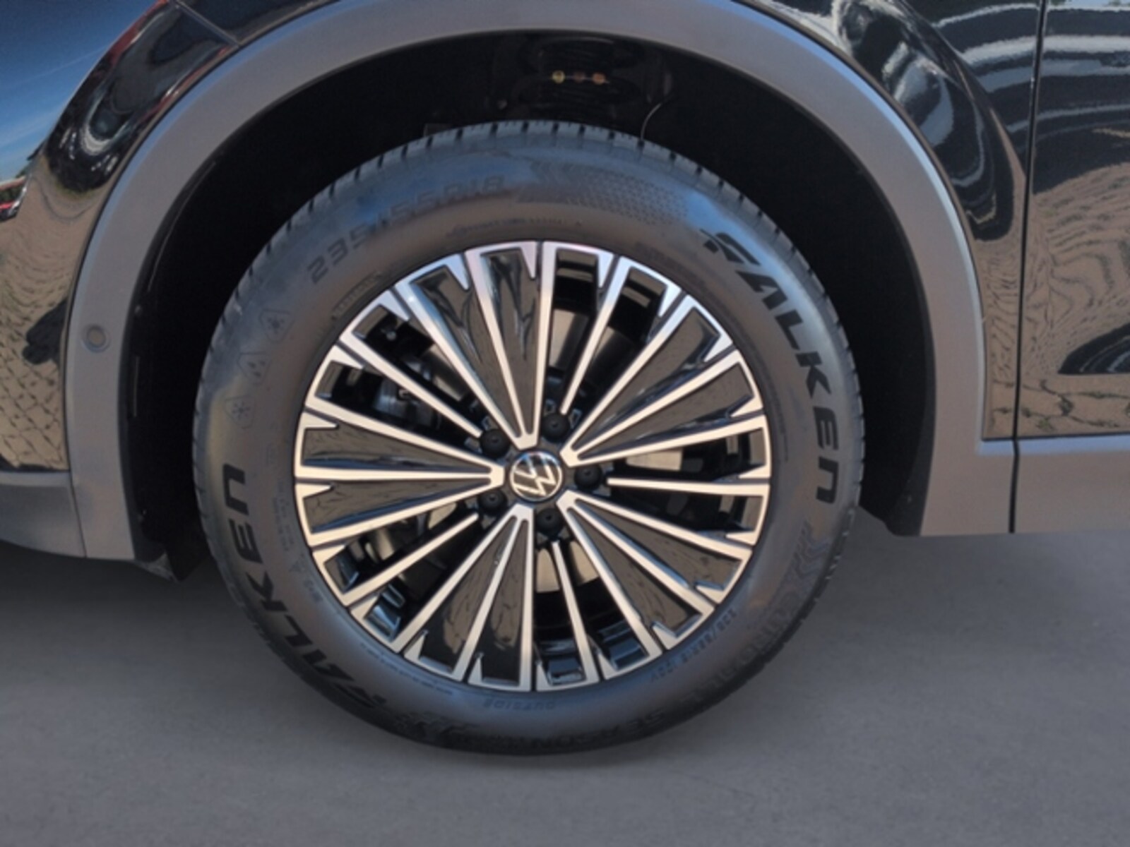 Volkswagen Tiguan – Bild 9