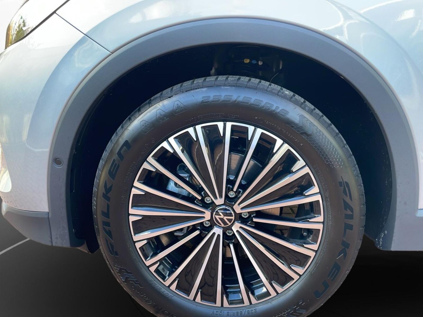 Volkswagen Tiguan – Bild 3