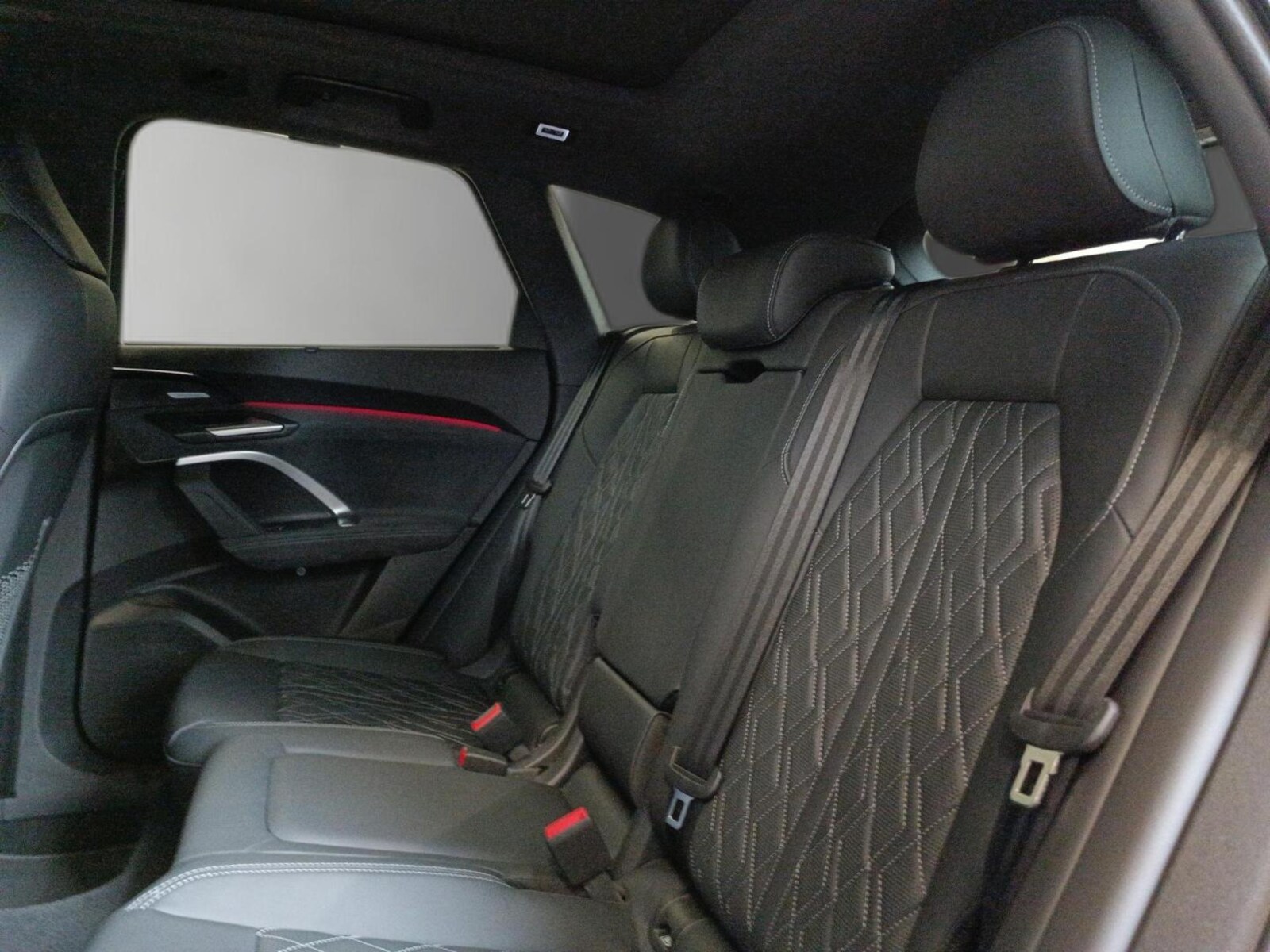 Audi SQ5 – Bild 18