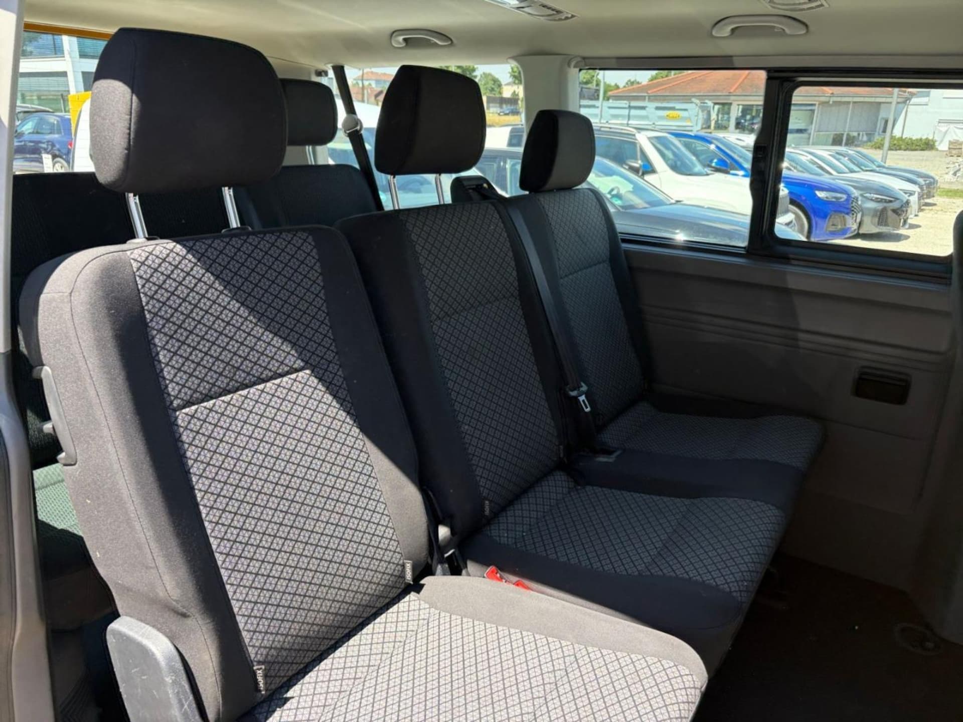 Volkswagen T6.1 Caravelle kurzer Radstand Trendline