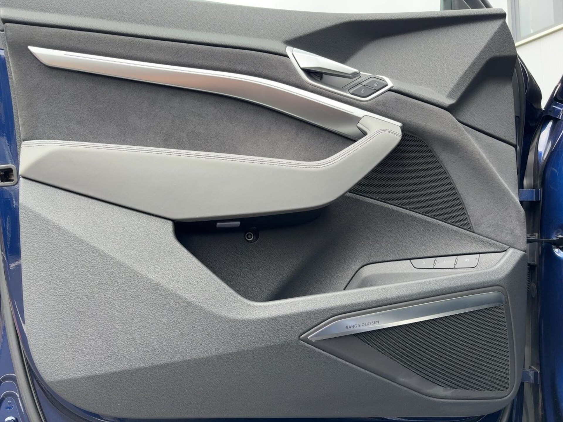Audi e-tron S