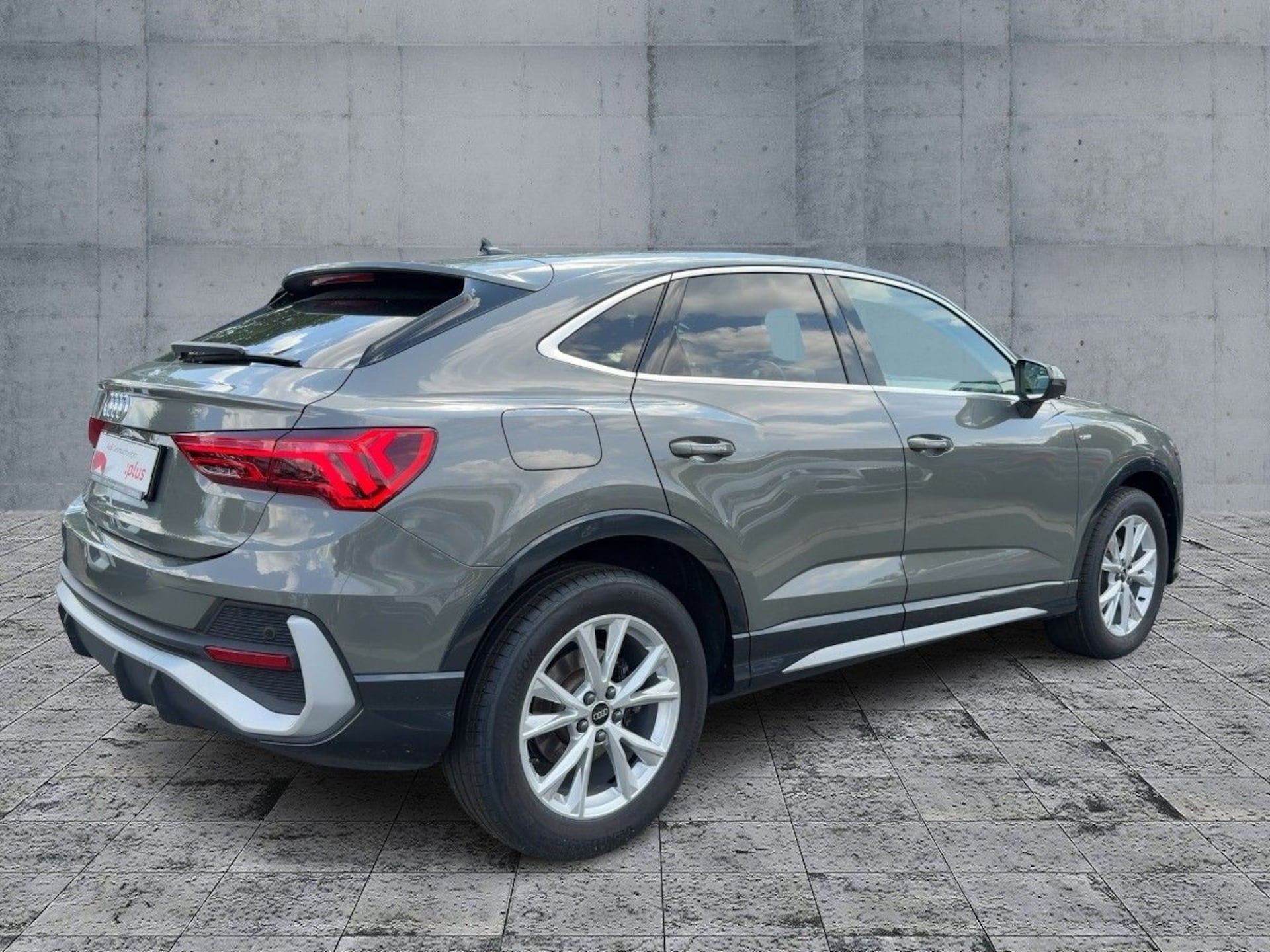 Audi Q3 Sportback S line
