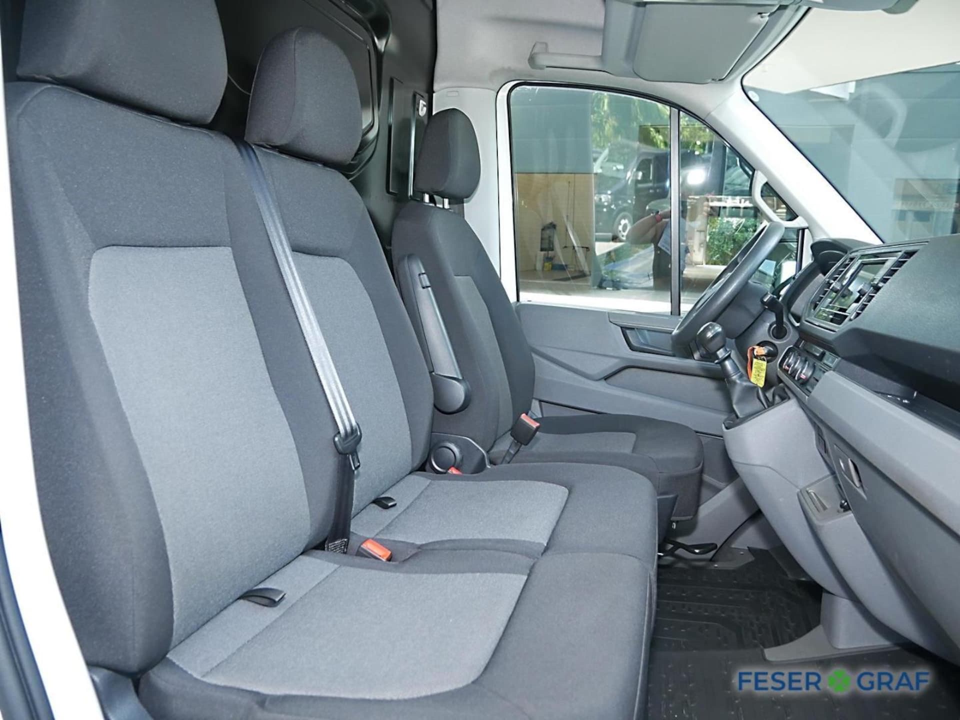 Volkswagen Crafter Kasten langer Radstand