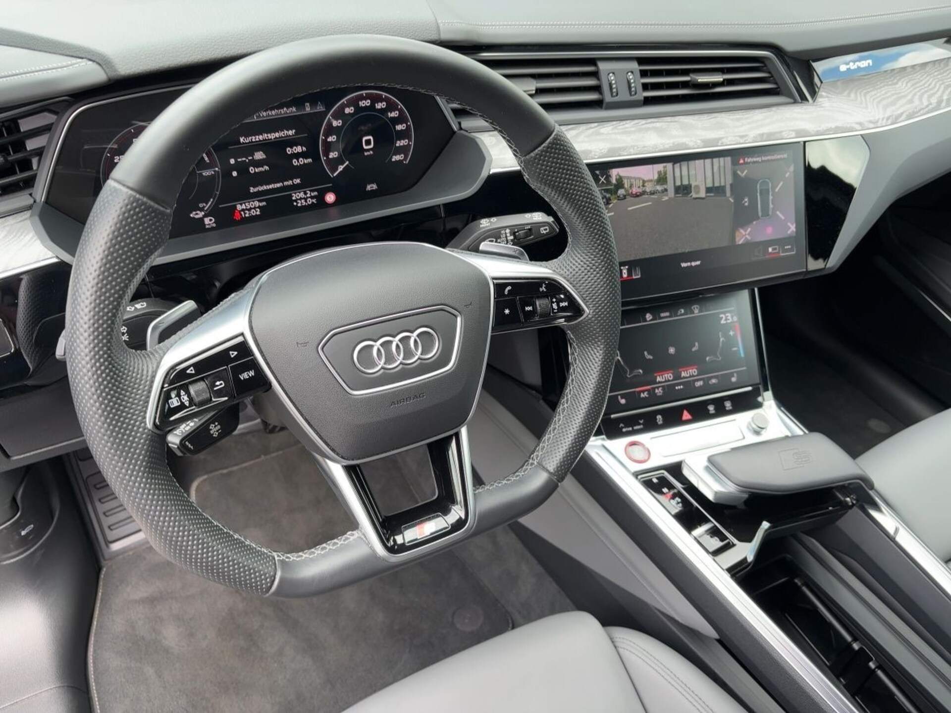 Audi e-tron S