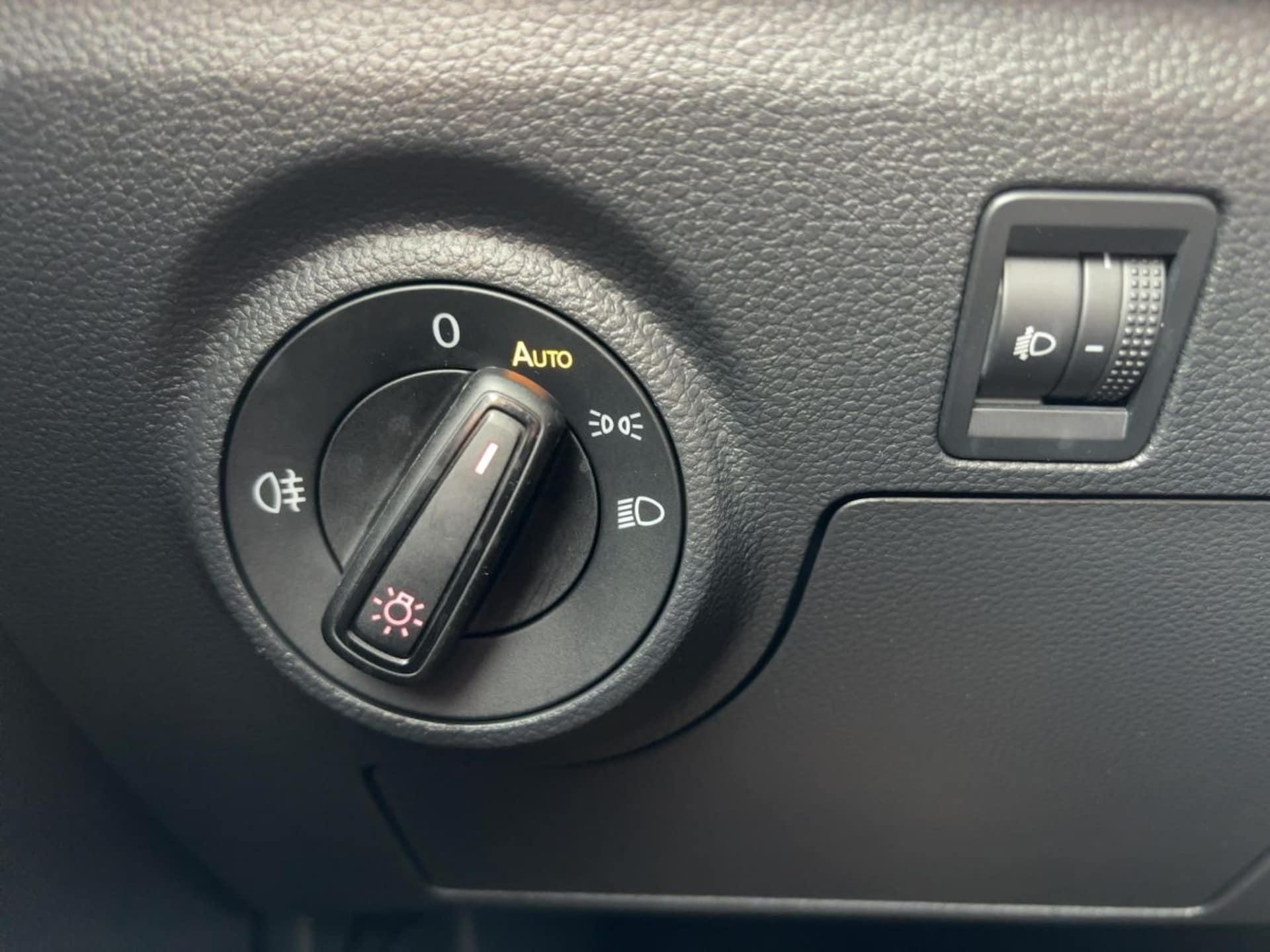 SEAT Arona FR