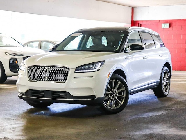 Photo of 2022 Lincoln Corsair 