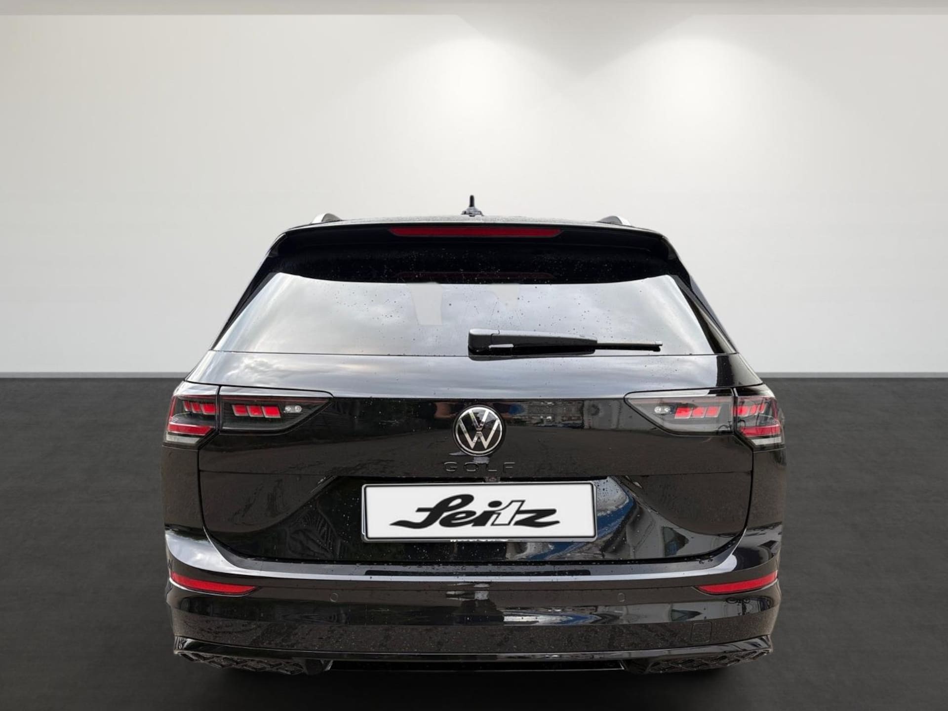 Volkswagen Golf Variant R-Line