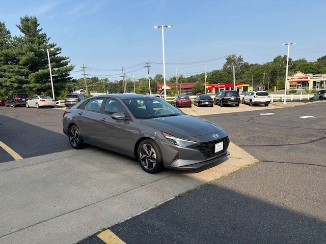 2023 Hyundai Elantra