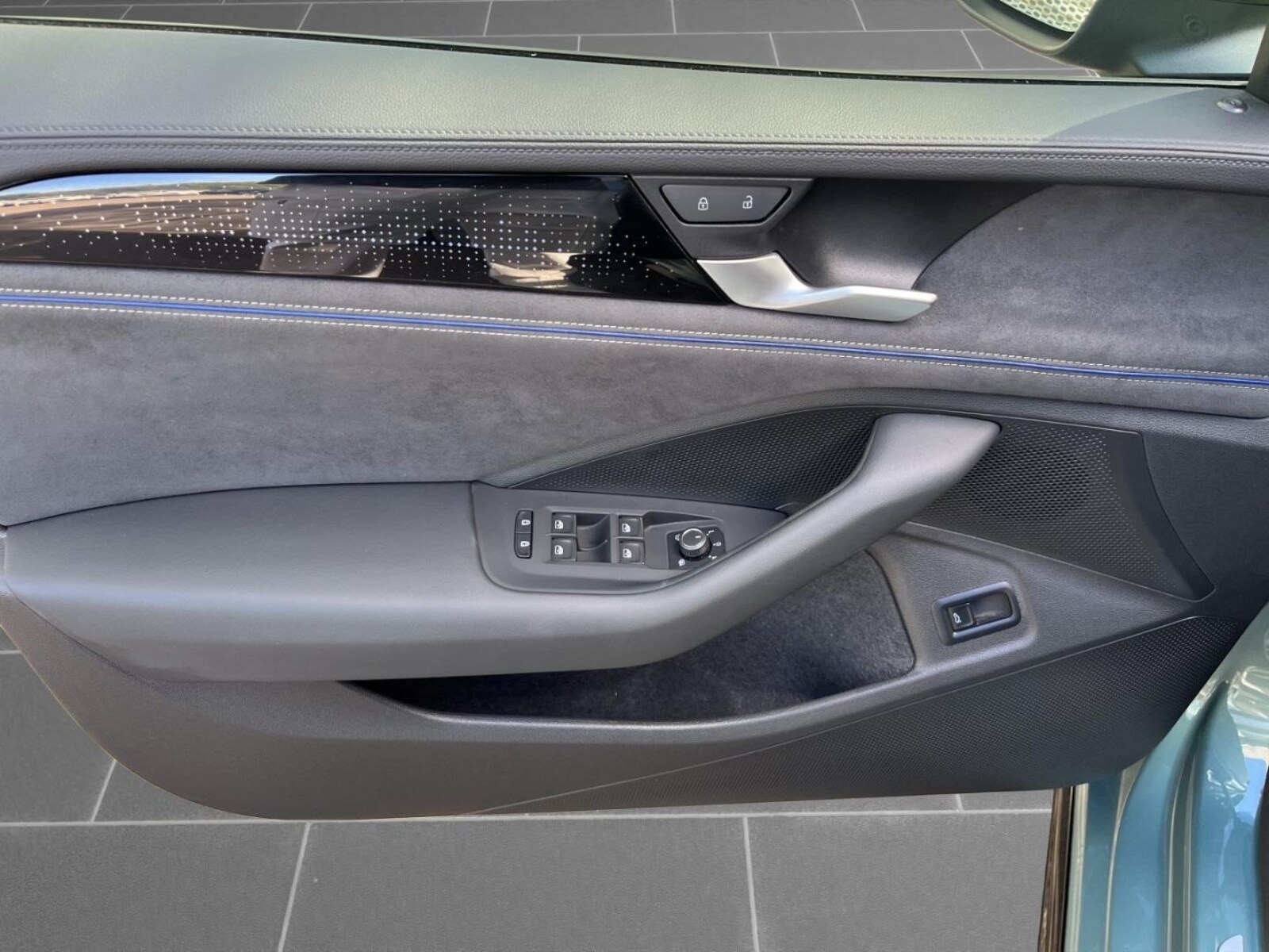 Volkswagen Passat – Bild 13